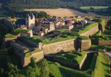 Tocht Stappen Montmédy - Remparts de la Citadelle de Montmédy - Fort Vauban - Photo