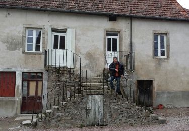 Tour Wandern Saint-Léger-sous-Beuvray - la chataigneraie - Photo