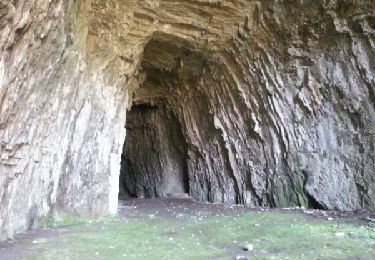 Tour Laufen Chamesol - grotte du château des roches - Photo