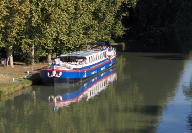 Tour Wandern Damazan - La bastide du Canal de Garonne - Damazan - Photo