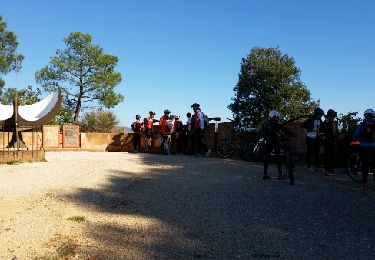 Percorso Altra attività Cabrières-d'Avignon - Roussillon  - Photo