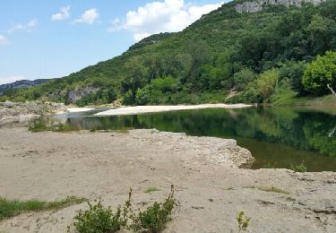 Tocht Stappen Collias - gorges du gardon par collias  - Photo