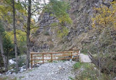 Trail Walking Saint-Maurice-en-Valgodemard - .Chalets de Prenticq. (11-10-15- - Photo