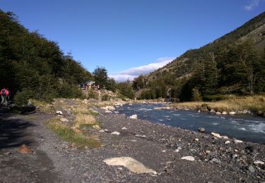 Trail Walking Torres del Paine - Torres del Paine - Photo