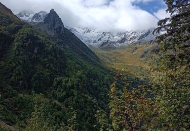 Excursión Senderismo Le Haut-Bréda - sept laux - Photo