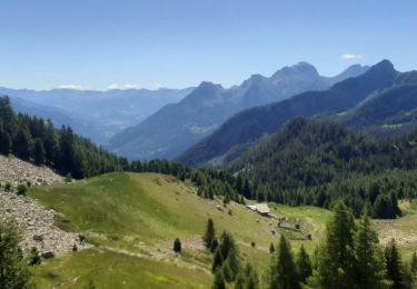 Trail Walking Seyne - SEYNES,  parking du col col Bas  , piste militaire.  Dormiouse,  lac du Milieu  , lac Noir , lac Gué,  col Bas o l - Photo