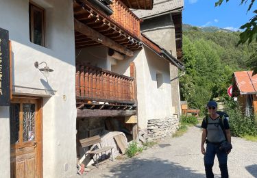 Tour Wandern Briançon - Herz Briancon gîte du toit du monde - Photo